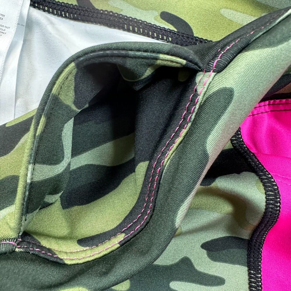 NWT Rise by LuLaRoe Women's Large Camo 7/8 Leggings Hot Pink Stripe High Waist - Picture 5 of 12